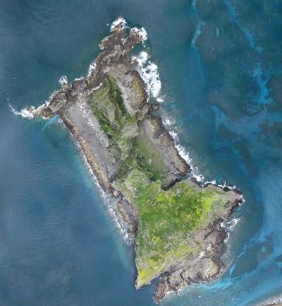 北小岛 北纬25°43.8′ 东经123°32.5′ 北小岛 北纬25°43.8′ 东经123°32.5′