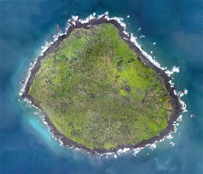 黄尾屿 北纬25°55.4′ 东经123°40.9′ 黄尾屿 北纬25°55.4′ 东经123°40.9′