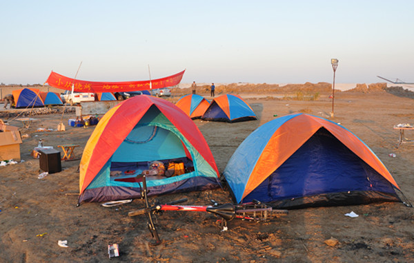 2011大型篝火晚会在套尔河畔成功举办