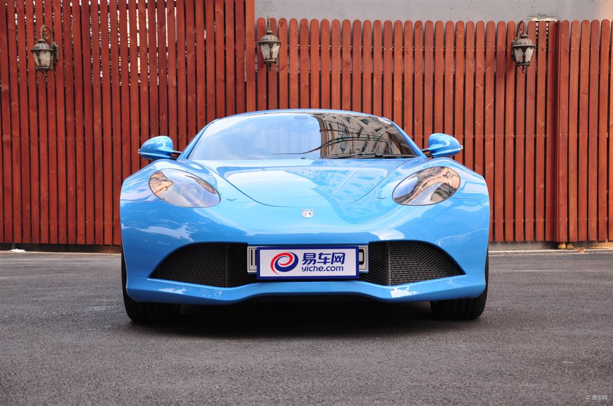Artega GT