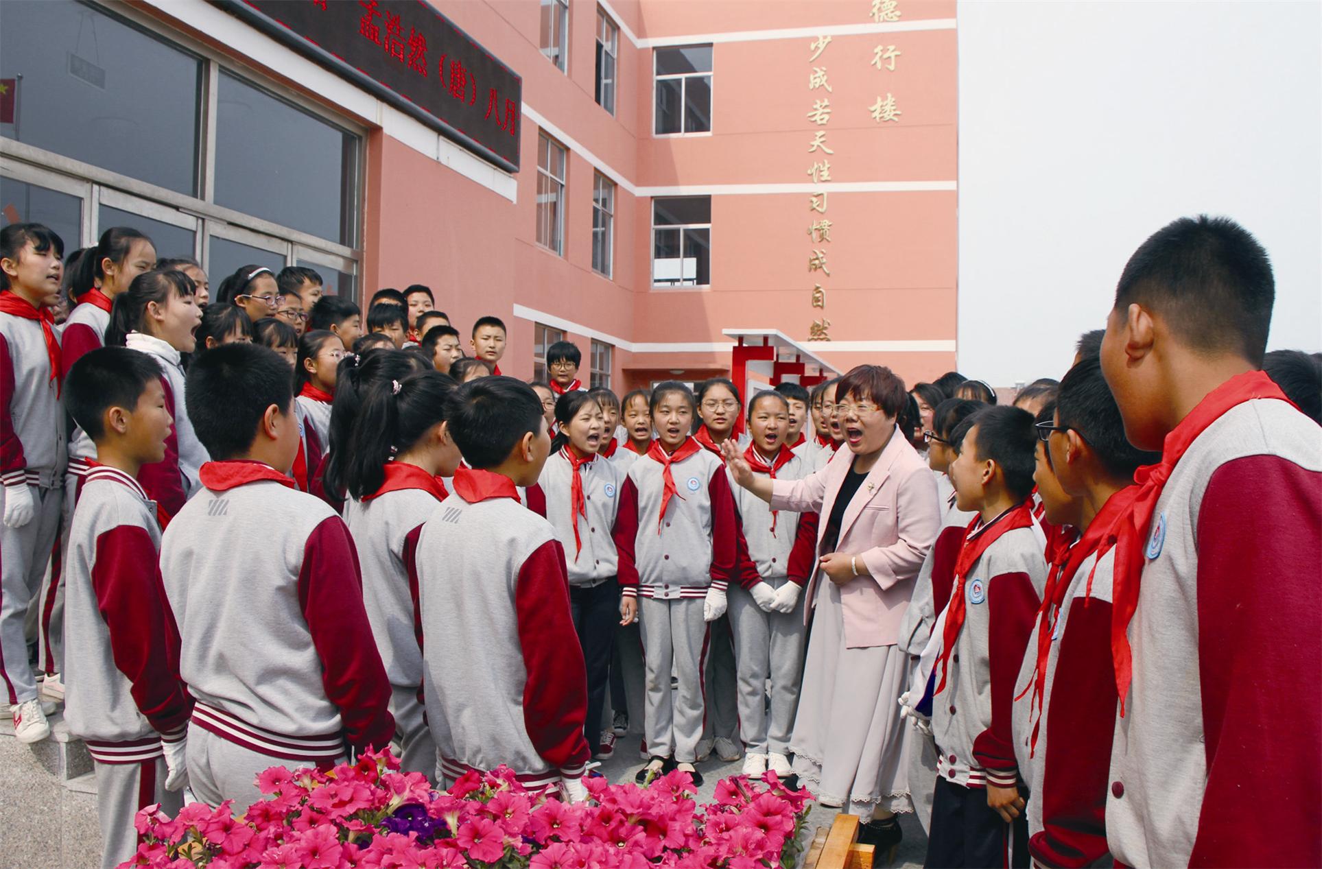 水湾中心小学红色教育5